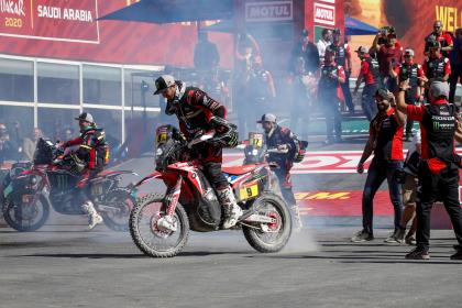 O Ricky Brabec και η Honda κατακτούν τη νίκη στο 2020 Dakar Rally