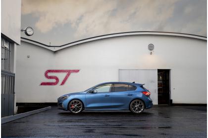Πρώτη Επαφή: Νέο Ford Focus ST 280Ps