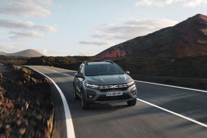 Dacia Sandero: Τα μυστικά της επιτυχίας του