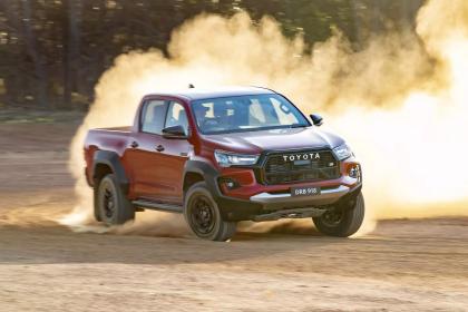 Toyota Hilux GR Sport έχει το όνομα και τις δυνατότητες