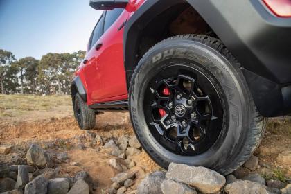 Toyota Hilux GR Sport έχει το όνομα και τις δυνατότητες