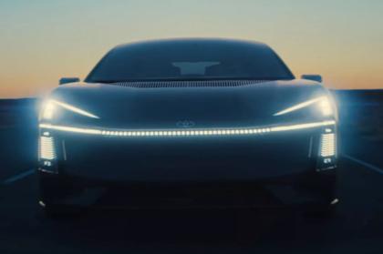 H Toyota teasάρει την νέα Corolla