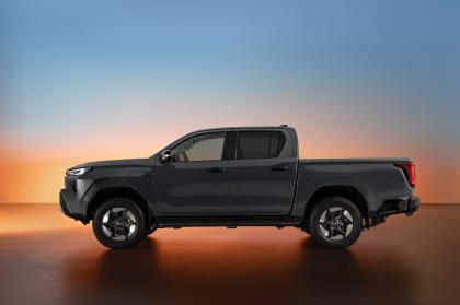 Παρουσιάστηκε η ένατη γενιά του Toyota Hilux