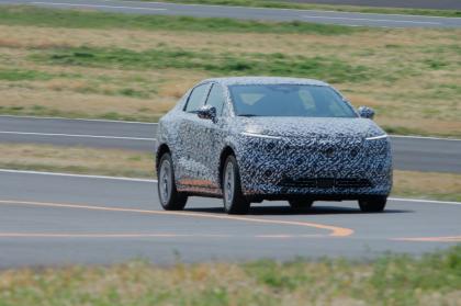 H Nissan αποκαλύπτει περισσότερες τεχνικές λεπτομέρειες από το νέο Leaf