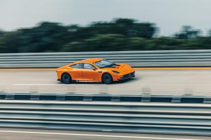 Η Μercedes-AMG GT XX διένυσε την απόσταση του πλανήτη σε λιγότερο από 8 μέρες