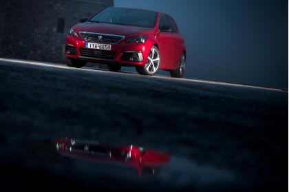 Peugeot 308 GT 1.6THP EAT8 225Ps