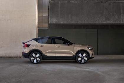 Η Volvo Cars σημείωσε ιστορικό ρεκόρ μηνιαίων πωλήσεων