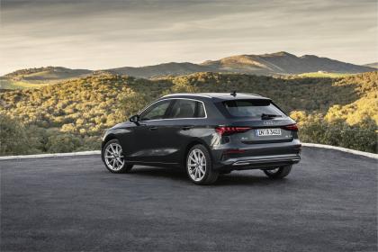 Νέο Audi A3 και premium και compact 