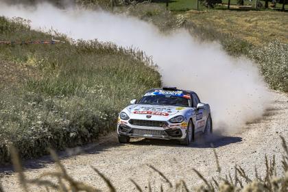 Θέαμα και διακρίσεις από την Abarth σε ράλι και πίστες