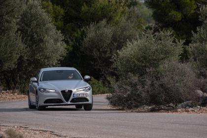 Alfa Romeo Giulia Sprint 2.0 ΤΒ 200PS