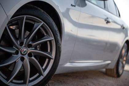 Alfa Romeo Giulia Sprint 2.0 ΤΒ 200PS