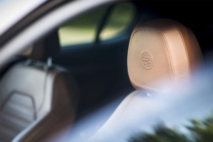 Alfa Romeo Stelvio 2.2 TD AT8 Veloce 210Ps