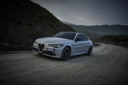 Η Alfa Romeo στην κορυφή της έρευνας της J.D. Power
