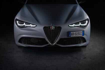 Η Alfa Romeo στην κορυφή της έρευνας της J.D. Power
