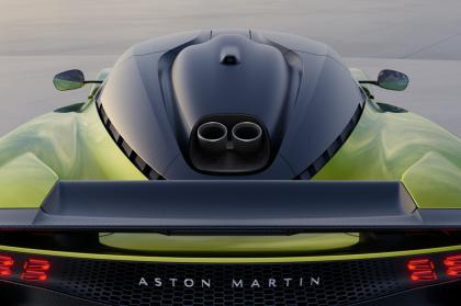 Αυτή είναι η νέα Aston Martin Valhalla με τους 1.079 ίππους