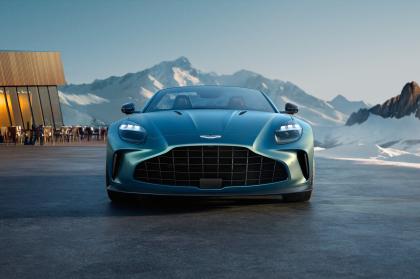 Πρεμιέρα για την νέα Aston Martin Vantage Roadster