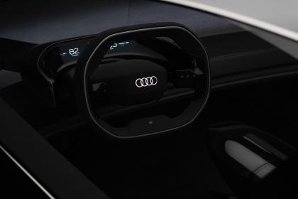 Ηλεκτρικό το επόμενο Audi A8