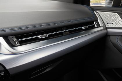 BMW 220i Active Tourer 170Ps