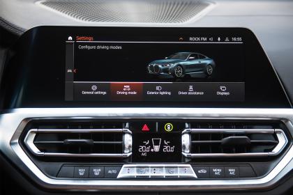 BMW M440i xDrive 374PS