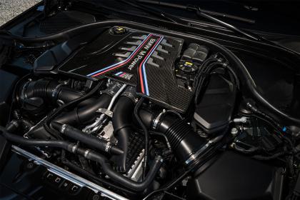 Επίσημο: Η νέα BMW M5 CS είναι εδώ!