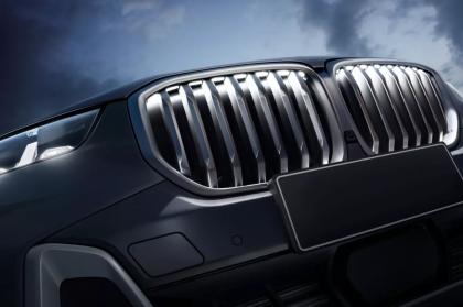 H BMW ετοιμάζει το αντίπαλο δέος της Mercedes-Benz G-Class 