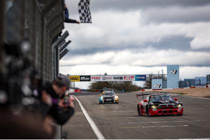 Η Walkenhorst Motorsport, με ελαστικά Yokohama, κερδίζει το 2ο Γύρο του Nurburgring Endurance Series