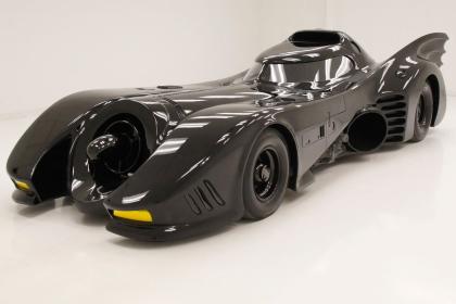 Πωλείται το Batmobile!