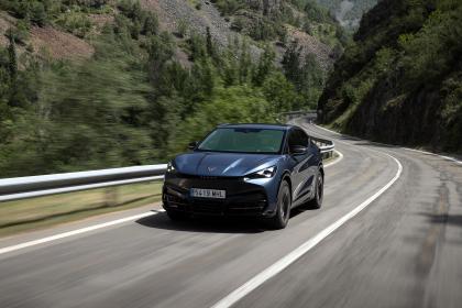 Το Cupra Tavascan στα… πάτρια εδάφη