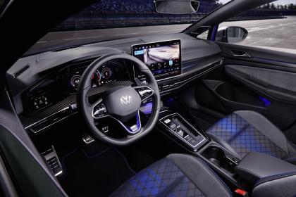 Έτοιμο το VW Golf R και σε Βlack Edition έκδοση