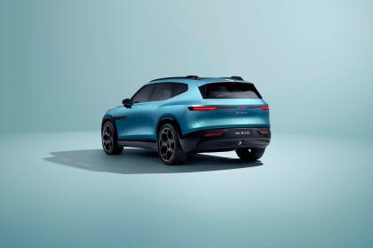 Η VW παρουσιάζει τρία νέα concept μοντέλα στο Auto Shanghai 2025