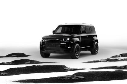 H Land Rover παρουσιάζει το Defender OCTA Black