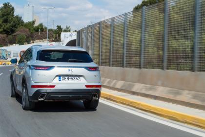 DS 7 Crossback E-Tense e-EAT8 225Ps