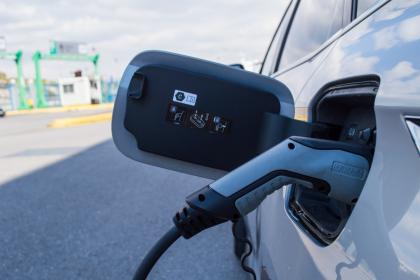 DS 7 Crossback E-Tense e-EAT8 225Ps