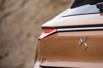 DS 4 Cross 1.5 BlueHDi EAT8 130Ps