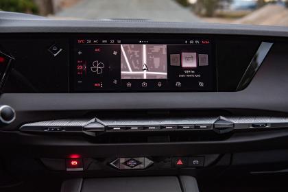 DS 4 Cross 1.5 BlueHDi EAT8 130Ps