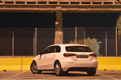 Mercedes-Benz A160 1.3 109Ps