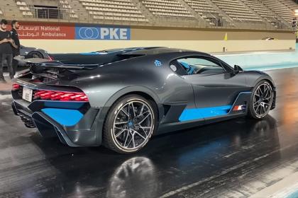 Κόντρα με Bugatti Divo