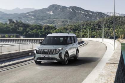 Ford E-Tourneo Courier: Κορυφαίοι χώροι, πρακτικότητα και στυλ