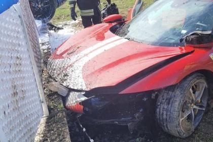 Δείτε την καταστροφή δύο Ferrari μετά από… κόντρα