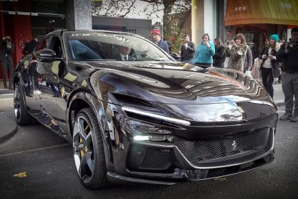 Δείτε την Ferrari Purosangue στο δρόμο για πρώτη φορά