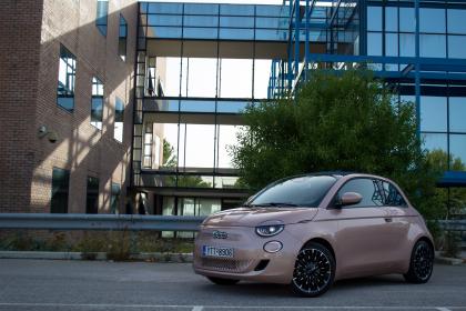 Fiat 500e Cabrio 42kWh 118Ps