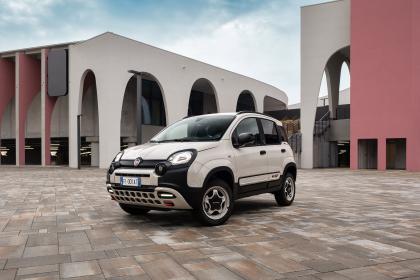 Το Fiat Panda 4x40° σαράντα χρόνια κινείται παντού