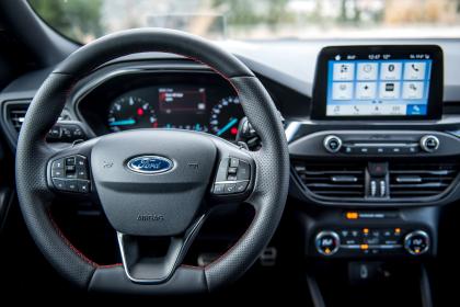 Ford Focus ST-Line 1.5 EcoBlue 120Ps 8AT