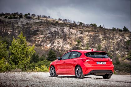 Ford Focus ST-Line 1.5TDCi 120Ps 8AT
