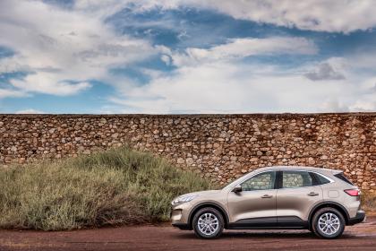 Ford Kuga 1.5EcoBlue 120Ps