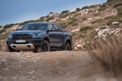 Αποδράστε με τα νέα Ford Ranger Raptor και Mustang Mach-E 