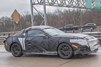 Spyshots: Ford Mustang