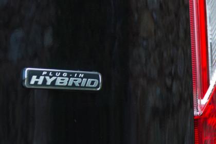 Ford Tourneo Custom L1 Plug-in Hybrid 125Ps