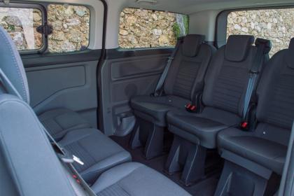 Ford Tourneo Custom L1 Plug-in Hybrid 125Ps