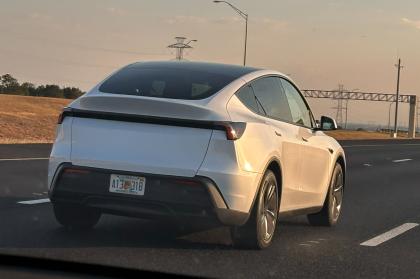 Ετσι θα μοιάζει το ανανεωμένο βασικό Tesla Model Y